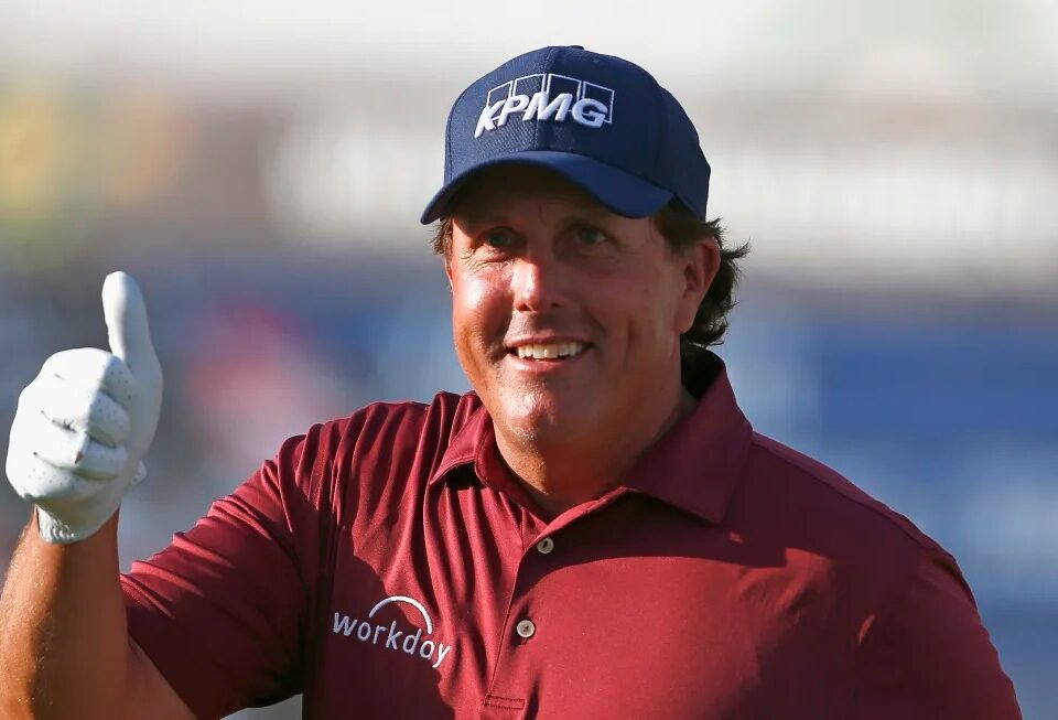 phil mickelson net worth